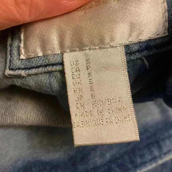 FOREVER 21 GORGEOUS DENIM JEANS WEST JACKET PERFECT  CONDITION - Picture 6 of 6